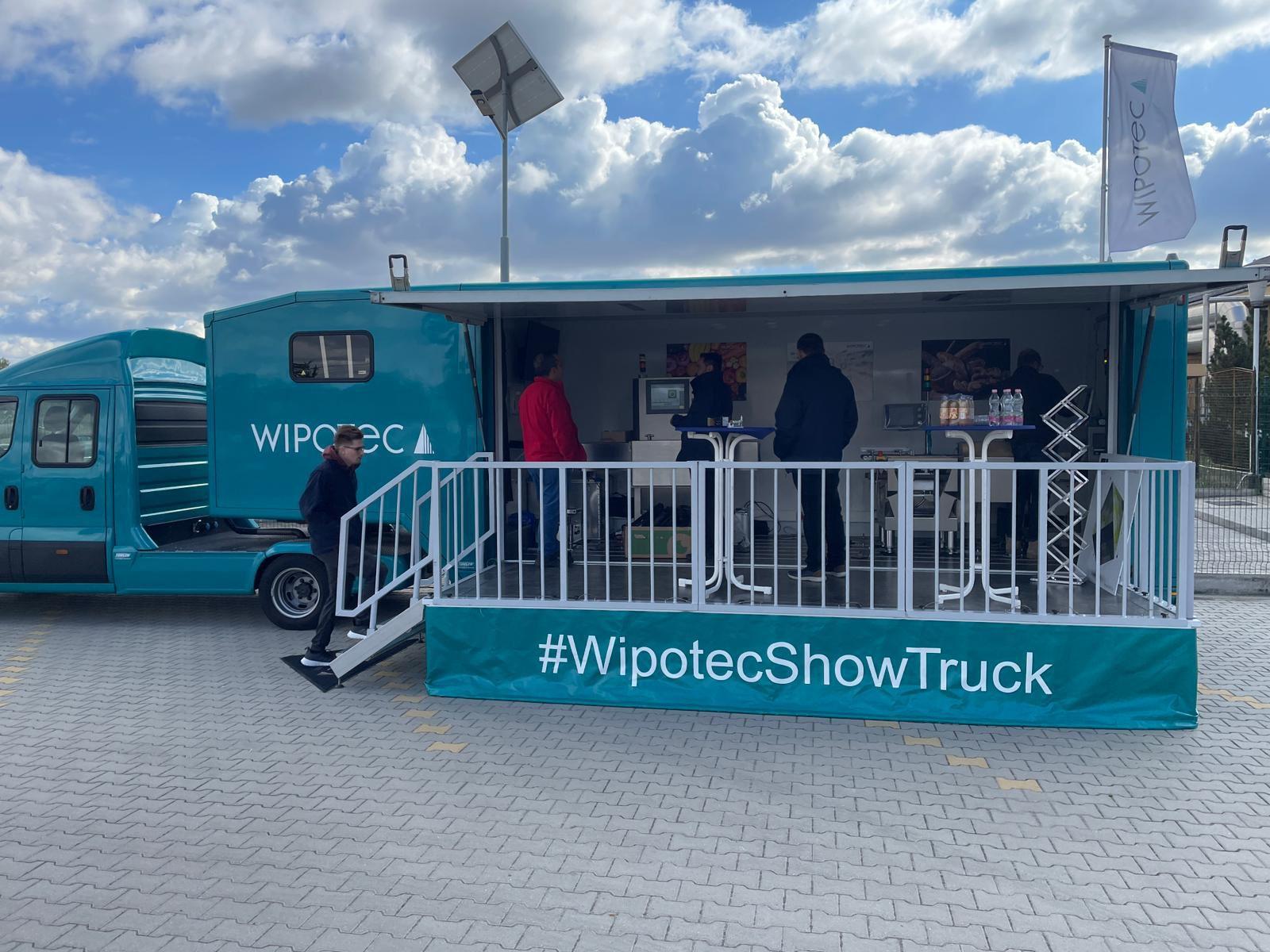 Ujra-uton-voltunk-a-WIPOTEC-Show-Truck-al-